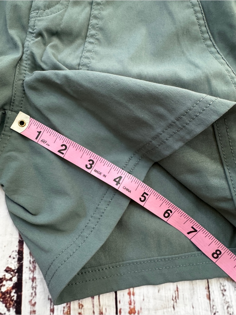 Prana Sage Green Stretch Hiking Travel Shorts Size 2 - Picture 5 of 7